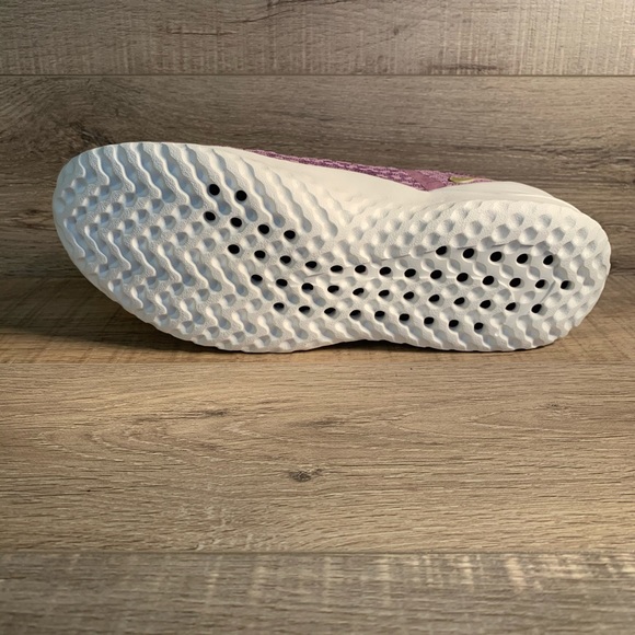 Nike Renew Rival (GS) Violet Gold Running Shoes - Picture 5 of 6